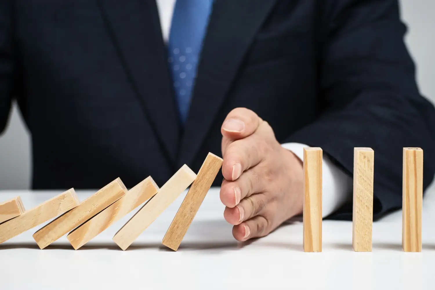 CPQ Software Solves Sales Problems CPQ Software Solves Sales Problems